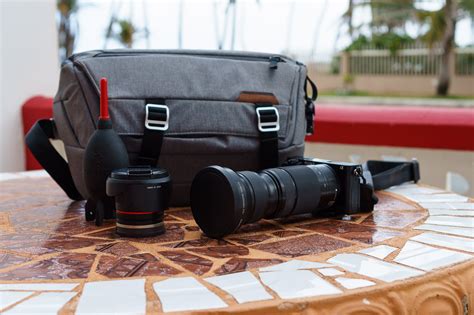 best camera bag for travelling.